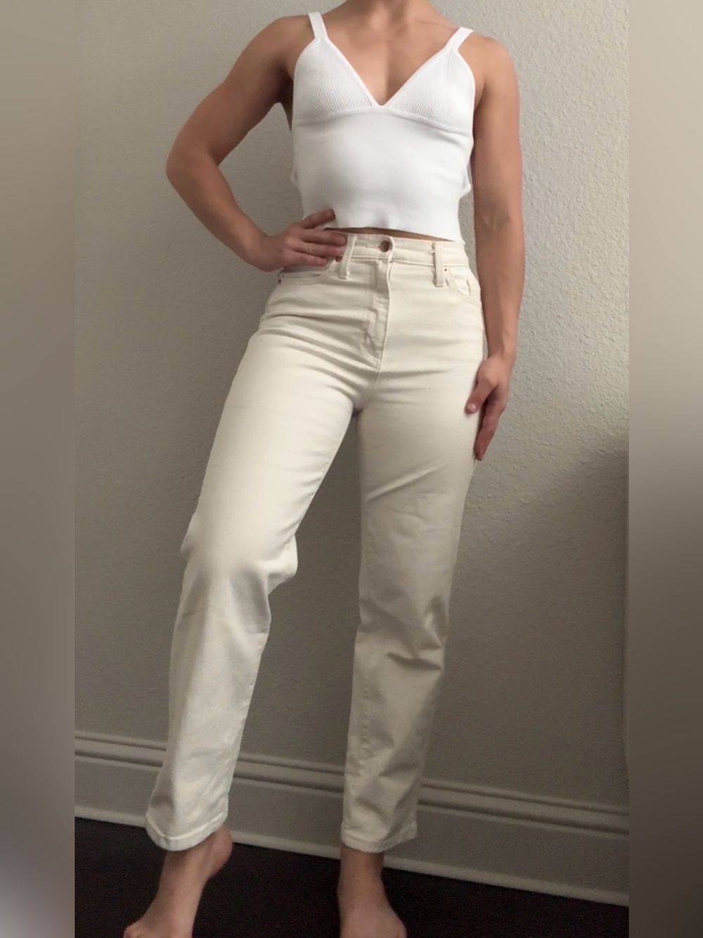 Universal Thread Vintage Straight Cream Jeans